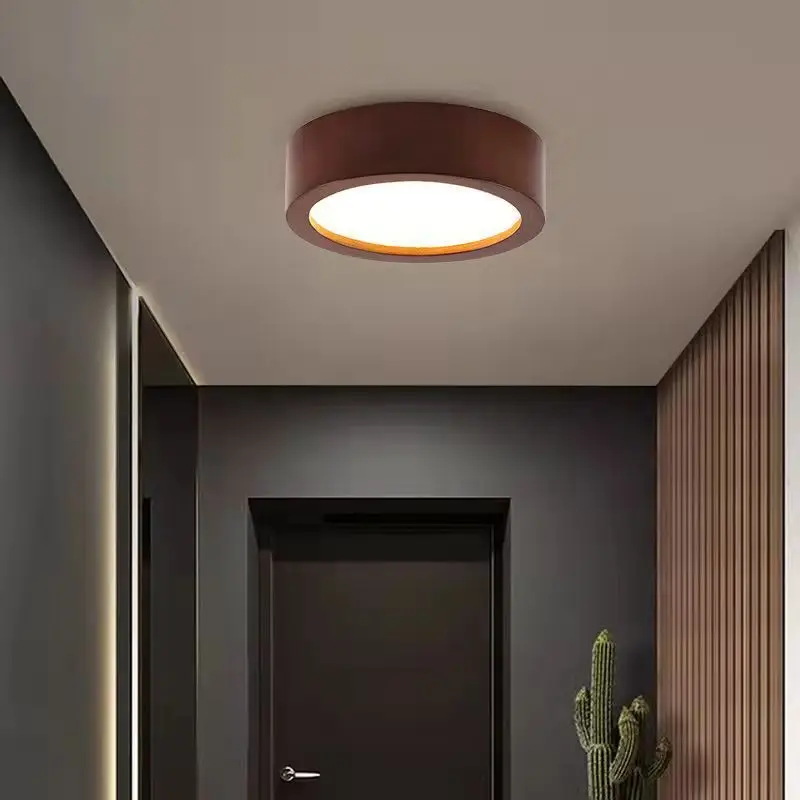 Бытовой коридор искусственный потолок проход твердый деревянный потолочный