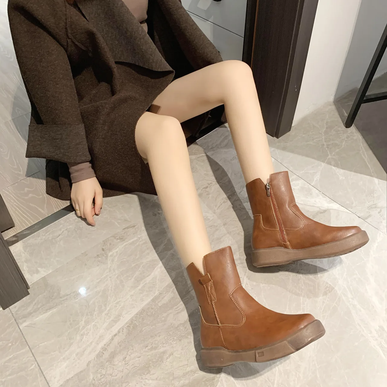 

Women Leather Low Flat Block Heel Chelsea Women Boots Shoes Female Casual Pu Boots 2021 Hot Sell Ladies Boots Zapatos De Mujer
