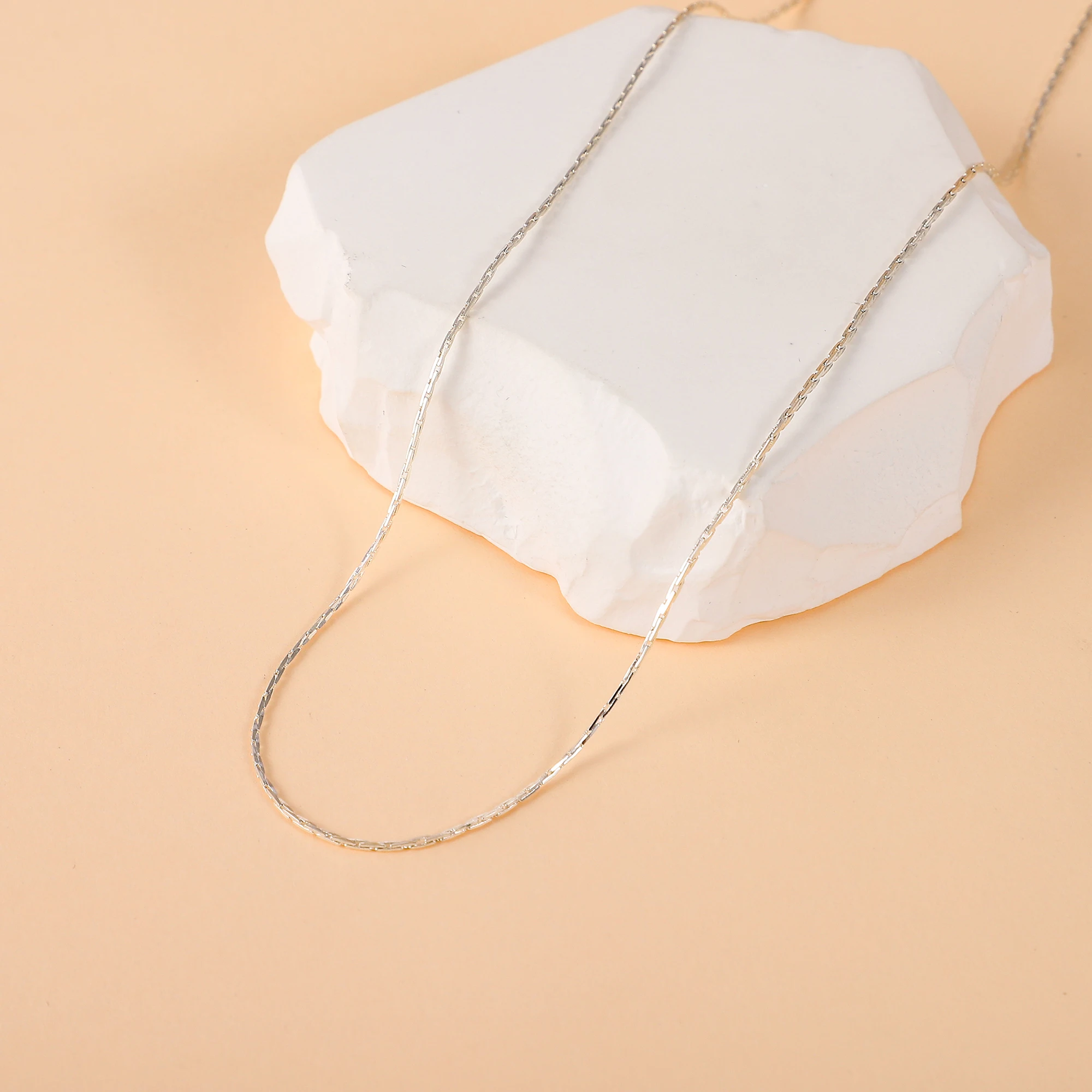 

Silver Color Chain Necklace In Stock Length 16 18 20 22 24 26 28 30 Inch Wholesale Women Pendant Accessories Necklace Chains