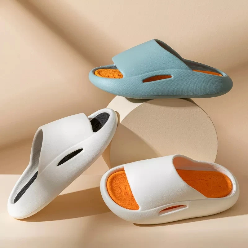 

Women Men's Slippers 2022 Summer Beach Ourdoor Slides Indoor Home Slippers Thick Platform Shoes Fashion Soft Bathroom Flip Flops