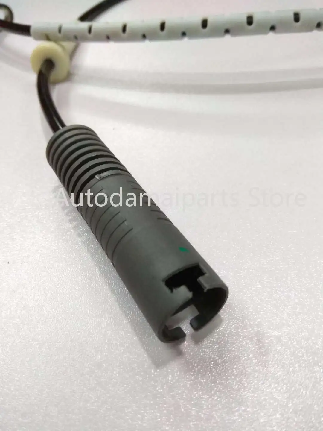 

Wheel Speed Sensor ABS for BMW E82E90E93 Abs Sensor Speed Detection