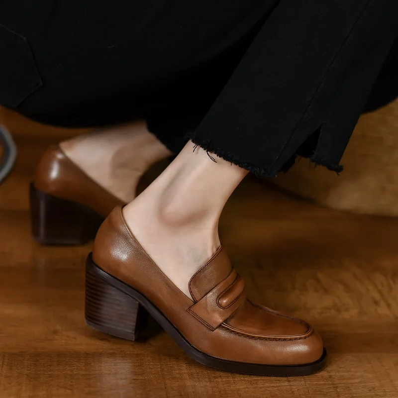 

Лоферы женские на толстом квадратном каблуке 6 см, винтажные туфли-лодочки из воловьей кожи, без застежки, ретро, во французском стиле, весна-...