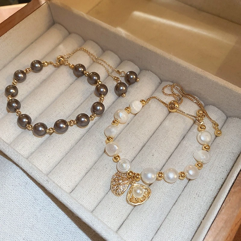 

Freshwater Pearl Shell Bracelet Fashionable Exquisite and High Grade Women's Bracelet Korean Bracelet Light Luxury Charm Jewelry