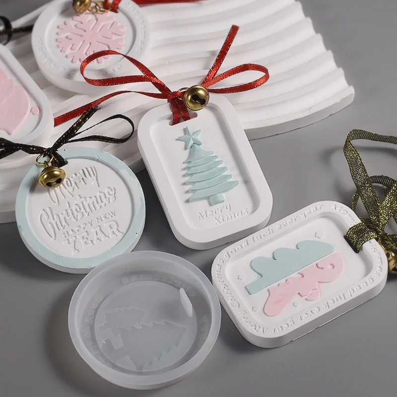 

Diy Christmas Tree Snowflake Epoxy Letter Flower Mold Pendant Wall Hanging Curtain Snowman Mirror Surface Silicone Mold Y08E