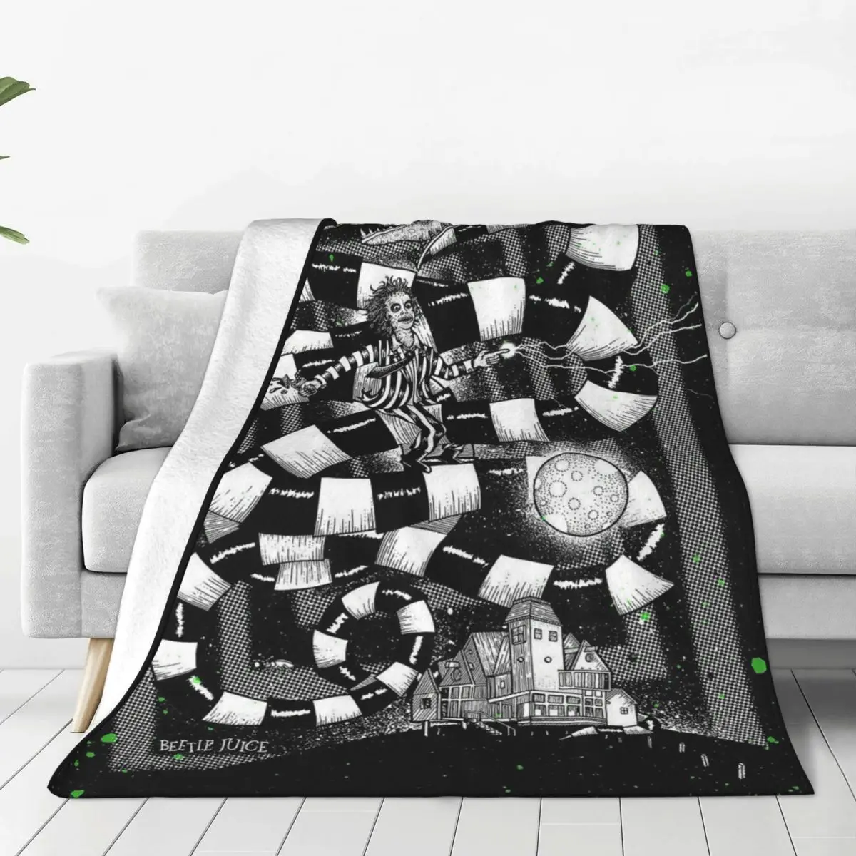 

Зимнее Флисовое одеяло от Beetlejuice, черно-белое многофункциональное легкое покрывало для постельного белья