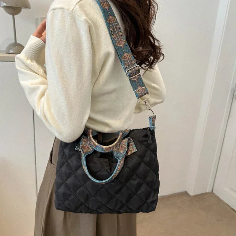 Женская осенне-зимняя ретро-вышивка с широким плечевым ремнем сумка ромбом