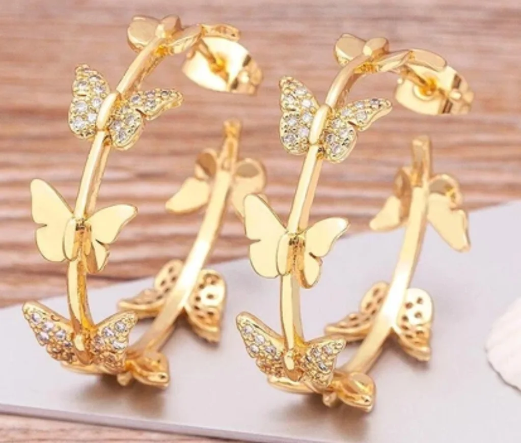 

Golden Butterfly Shape Earrings Fashion Lady Leaf Love Earrings Punk Style Exaggerated Copper Inlaid AAA Zircon Earrings