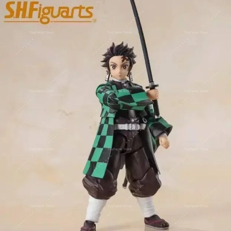 В наличии: Фигурки Bandai S.H.Figuarts Demon Slayer: Kimetsu No Yaiba — Танджиро Камадо, Зеницу Азуна, Незуко Камадо, подвижные фигурки демонов (art.: 3920dbbb21da2) - 3920dbbb21da2