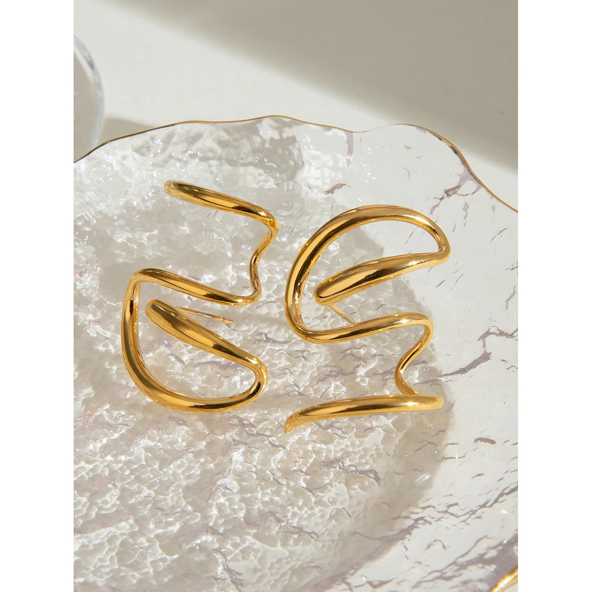 Минималистичные позолоченные серьги из нержавеющей стали 18 карат дизайн с