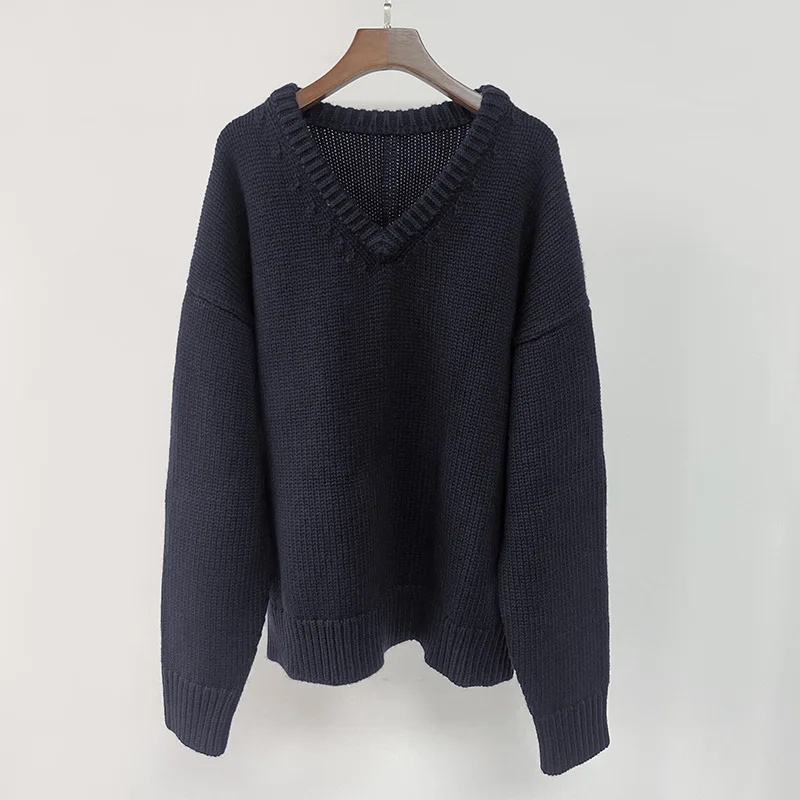 

Light Luxury Socialite French Unique Super Fairy Heavy Industry Temperament Comfortable Sweater
