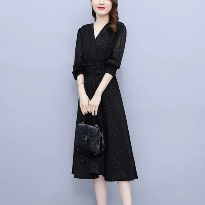 

Черное блестящее темпераментное платье с длинным рукавом в стиле пояса Новинка весеннее приталенное модное Благородное женское платье с д...