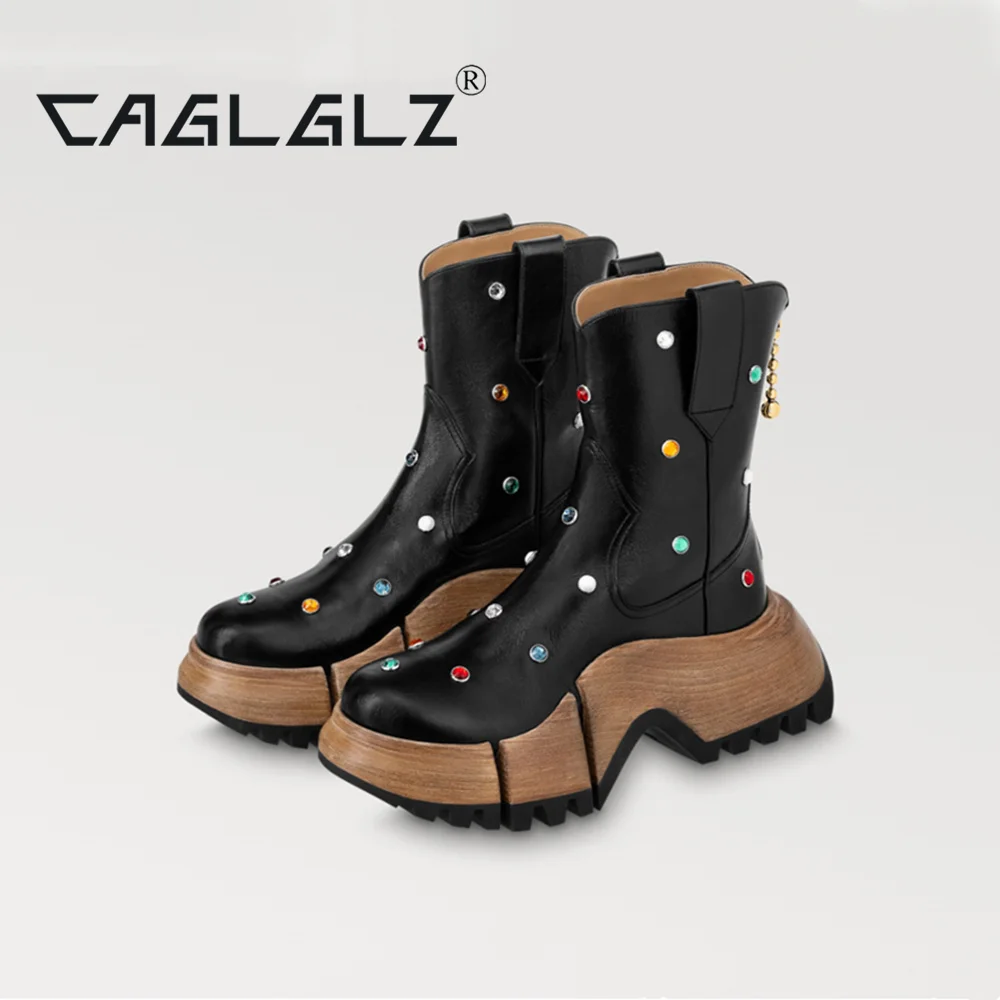 Thick sole and ankle boots for women, rivet short boots, genuine leather round toe combat boots, women's zippered motorcycle