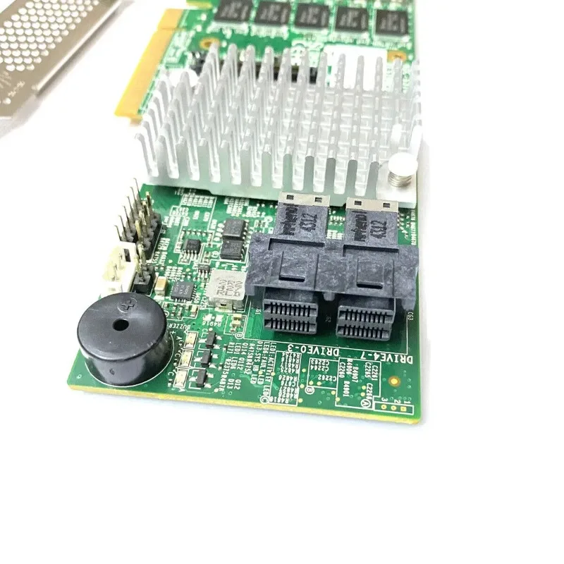 Фото Supermicro AOC-S3108L-H8iR 8-портовый RAID-контроллер SAS SATA с кэш-памяти 2 ГБ №3