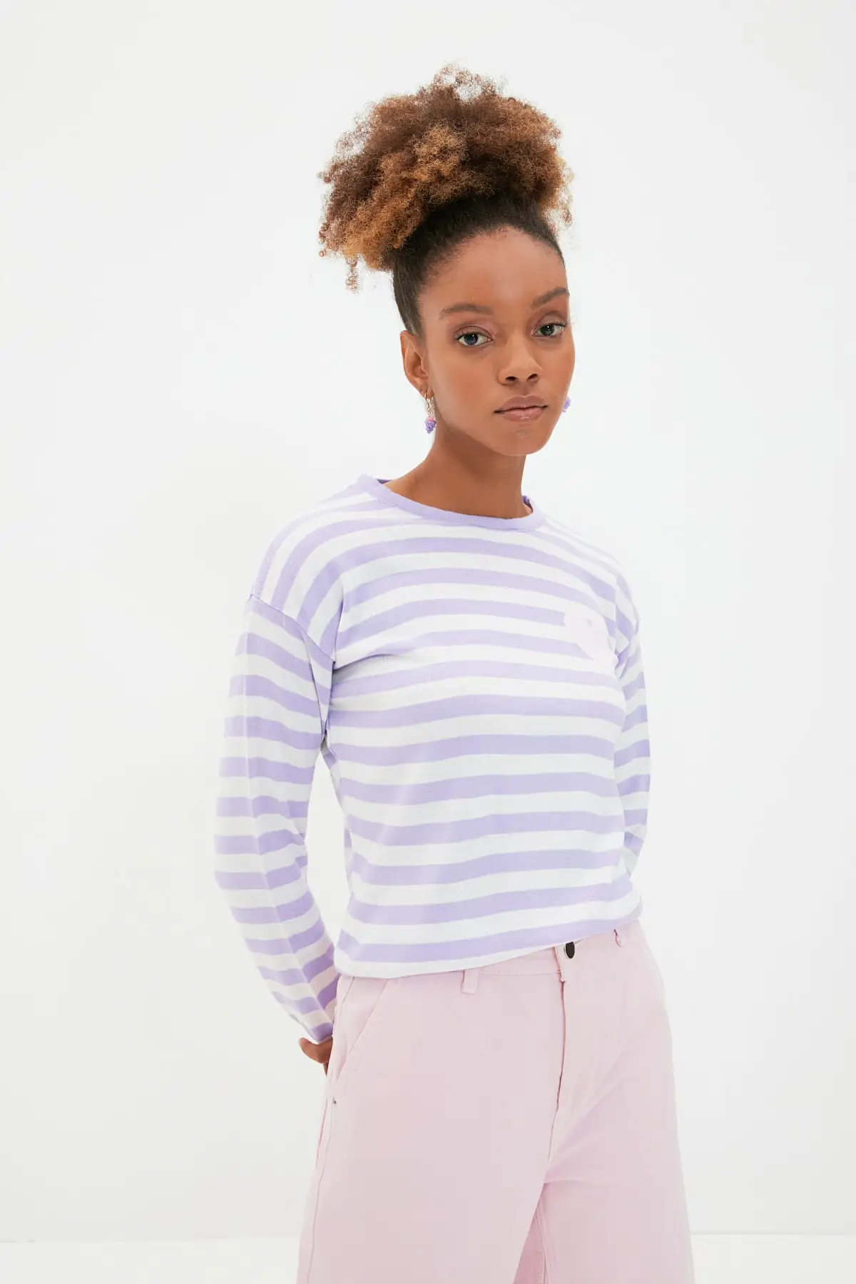 

Trendyol Striped Knitwear Sweater TWOAW22KZ1243