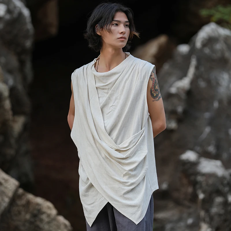 Рисунок 5 - Льняной жилет Tang в стиле ретро