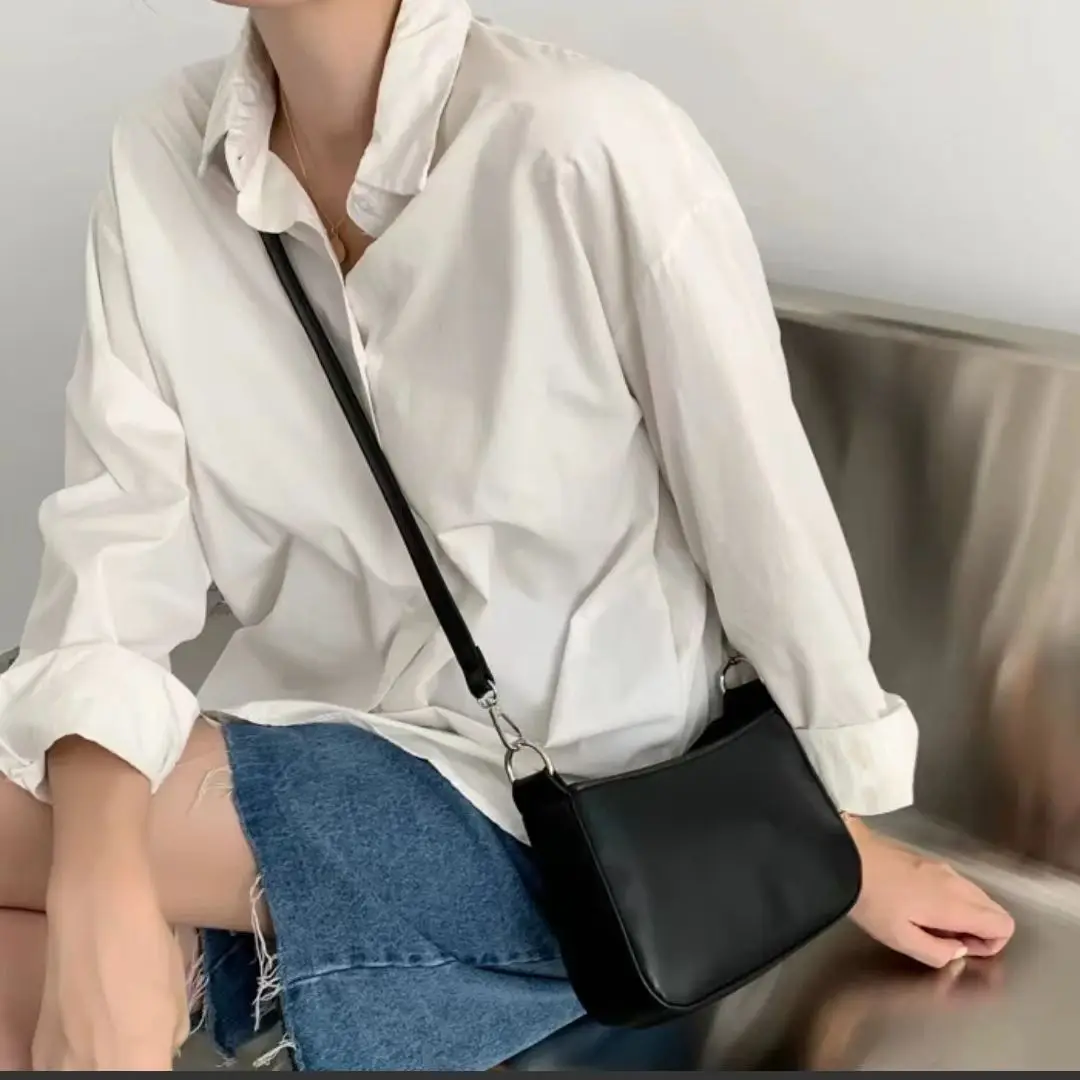 Small Design White Underarm Bag Crossbody Bag 2023 New Women's One Shoulder Small Chain Bag Handbag