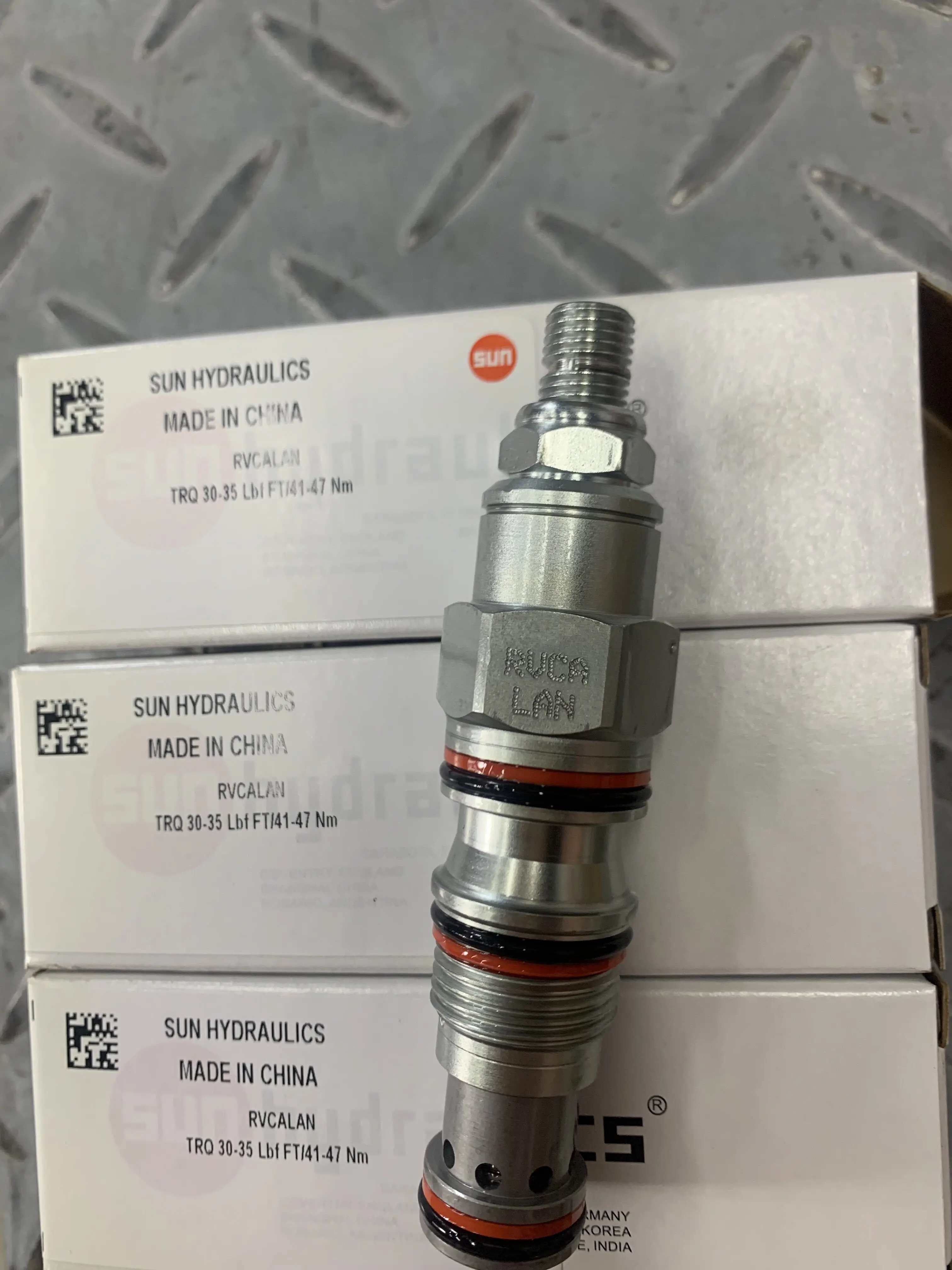 RVCA-LAN RVCALAN RVCA LAN SUN HYDRAULCIS оригинальный управляемый сбалансированный поршневой