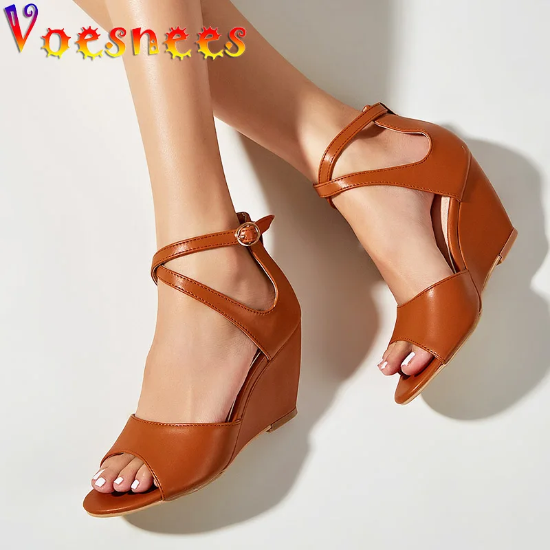 Женские босоножки на танкетке, летние свадебные туфли-лодочки, привлекательные туфли с ремешком на щиколотке и острым носком на высоком каб...