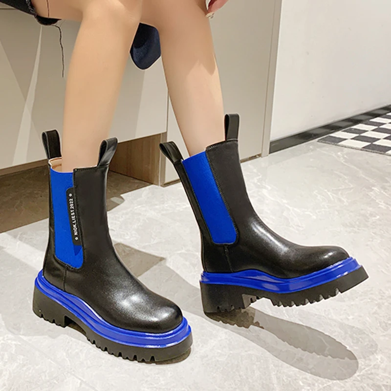 

2022 Women's thick soled Chelsea boots Autumn and winter PU leather ankle slippers Botas mixed color motorcycle shoes Slip-On