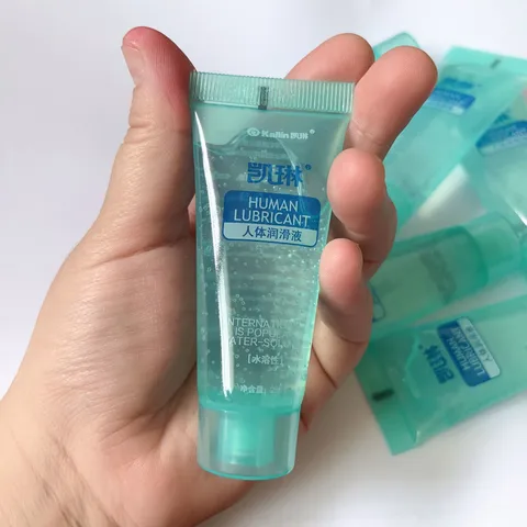 Үлкен өлшемді әйелдерге арналған ыңғайлы секс позициялары Писканың толық экрандық бейнесі