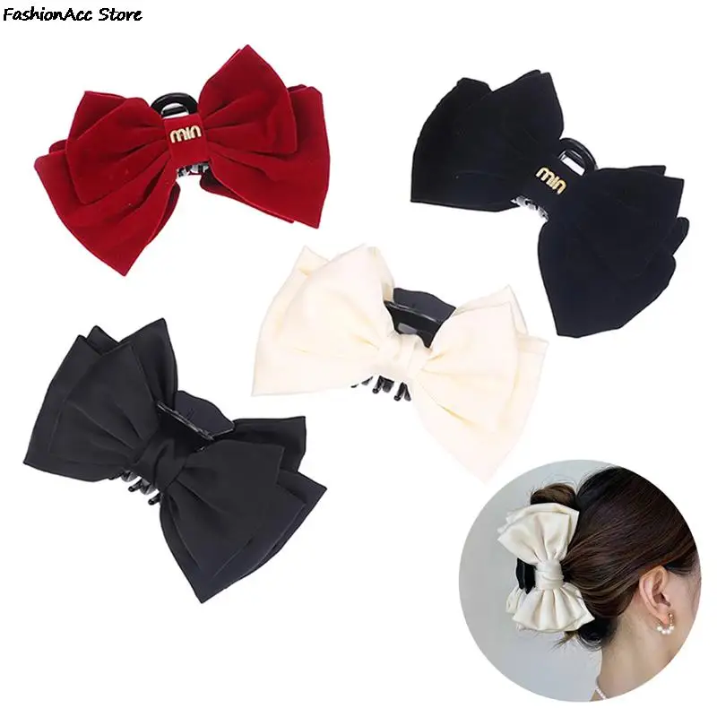 

Заколка-пряжка для волос с атласным бантом