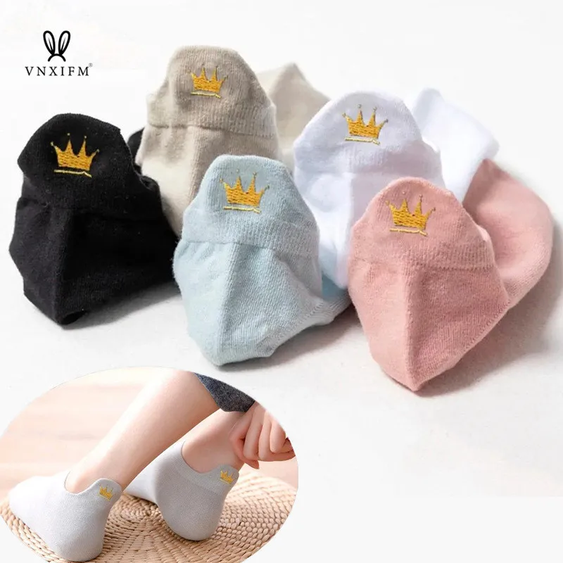 Crown strawberry heel embroidered boat socks female summer thin student cotton invisible socks tide sweat-absorbing socks ankle