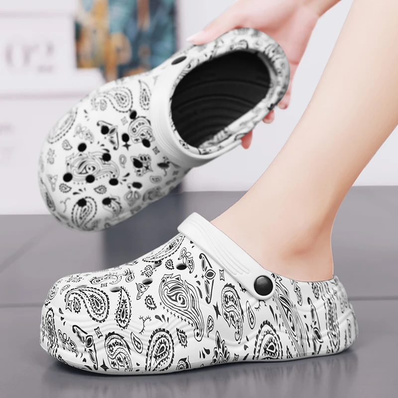 Platform Women Slippers Lightweight Soft Female Slippers Non-slip Women's Sandals Outdoor Clogs Beach Summer Shoes Fashion 2023