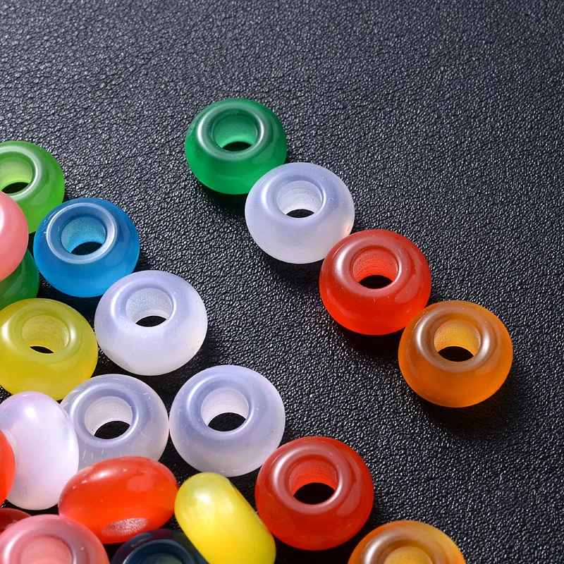 Круглые плоские бусины из смолы с большими отверстиями россыпью насыпью для