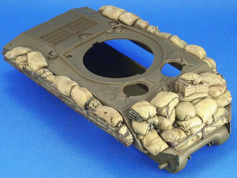 

1:35 литье под давлением смолы модель комплект сборки US M4A3 Sherman Средний бак пескоструйная упаковка доспехи модификация накопления (без травки) 17
