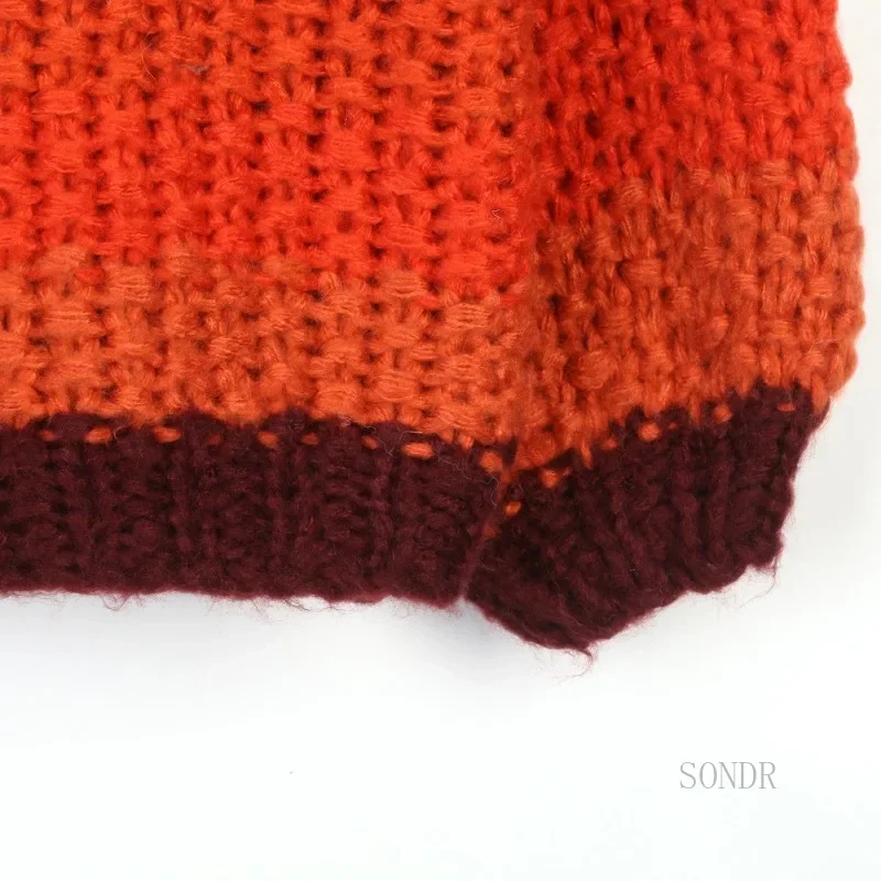 Женский вязаный кардиган SONDR акрил с цветами