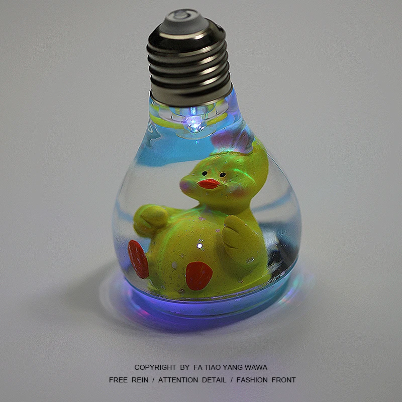 

Bored! Look at the duck holding his breath in the water! Can shine! Small night light