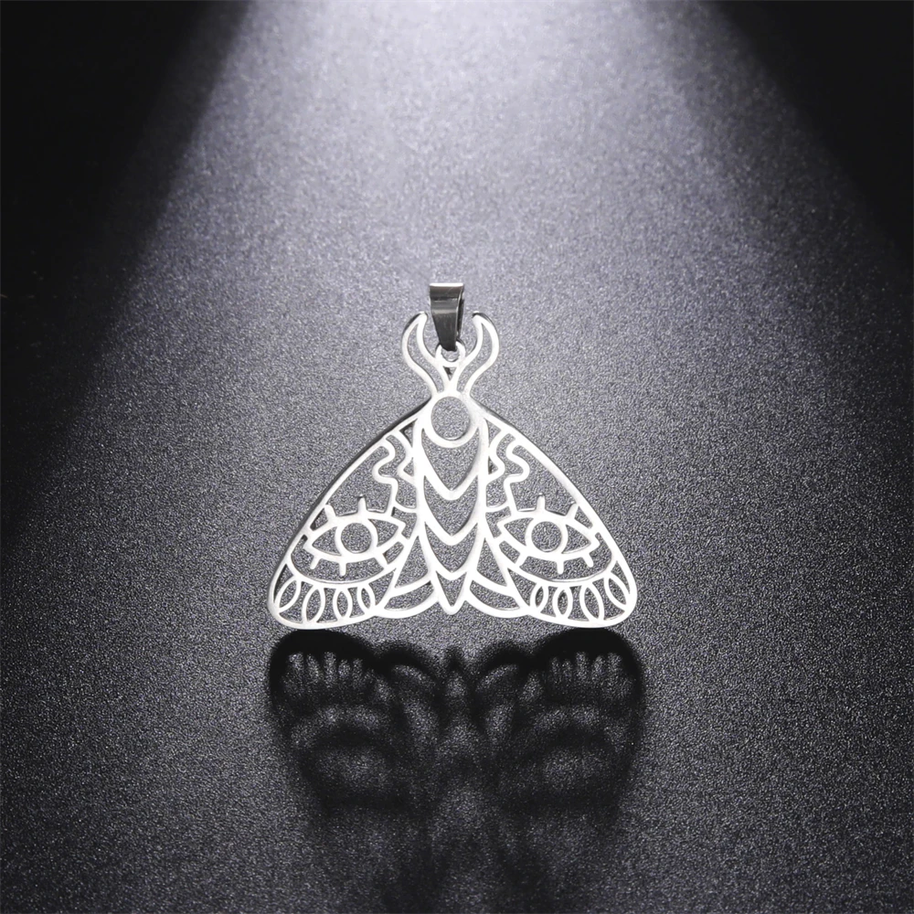 5pcs/Lot Wholesale Hollowed Moth Shaped Pendants Accessories Stainless Steel Diy Handmade Necklace Keychains Insect Charms