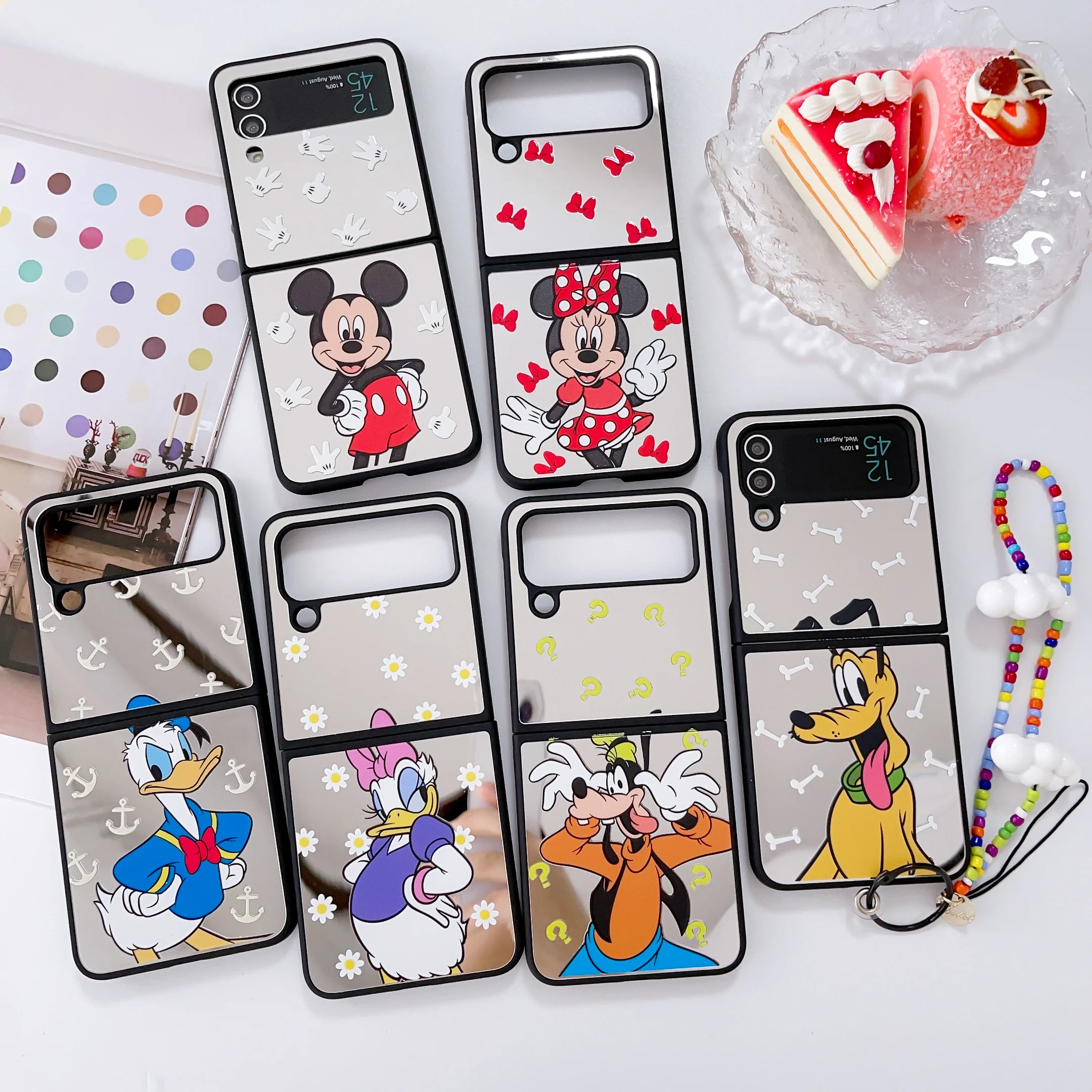 Disney Minnie Mickey Daisy Donald Phone Case For Samsung Galaxy Z Flip 3 4 5G ZFlip3 ZFlip4 Flip3 Flip4 Mirror Shockproof Cover