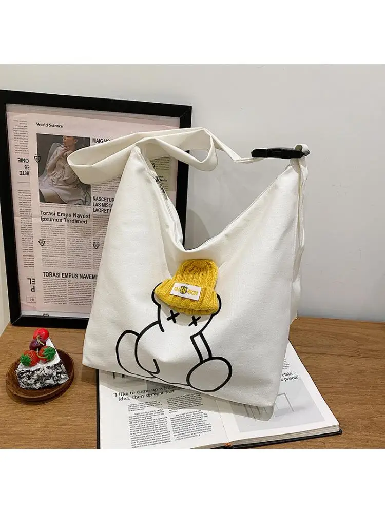 

The new literary canvas messenger bag sports college students wind outdoor leisure female couples the cloth worn