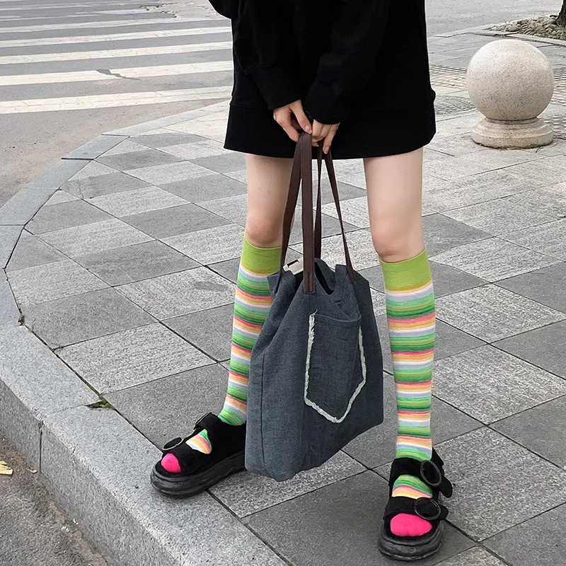 

2022 New Women Stockings Knitting Cotton Colorful Striped Knee High Socks Women College Style School Girls Long Socks Stockings