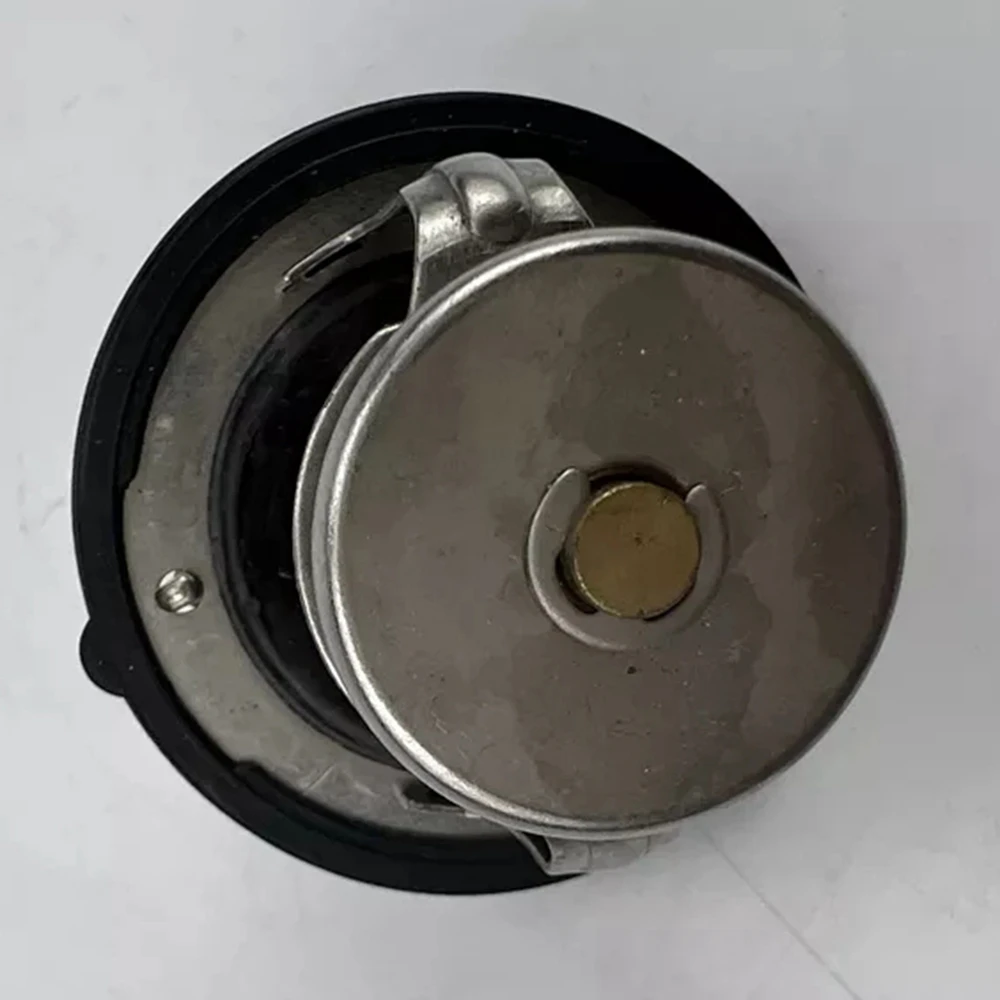 KL01-15-171A KL0115171A термостат охлаждающей жидкости двигателя Температура воды для 3 323