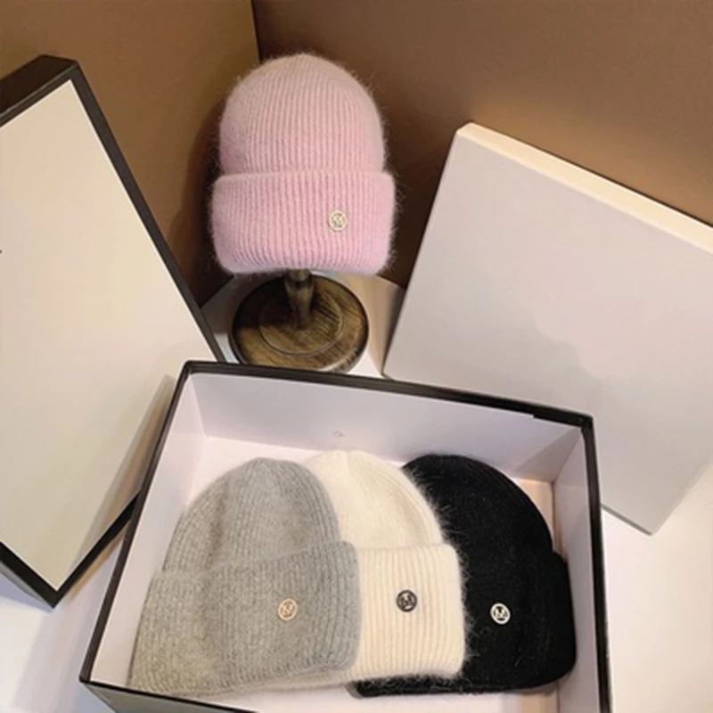 

Fashion New Women's Hats Winter Thick Warm Knitted Hats Solid Color Comfortable Letter M Soft Rabbit Hair Skullies Beanies