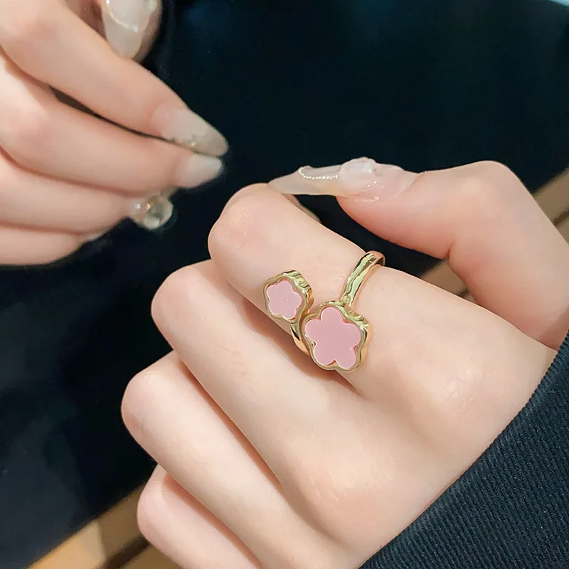 Модные счастливые пятилепестковые Цветочные пятилистные клеверные Цветные