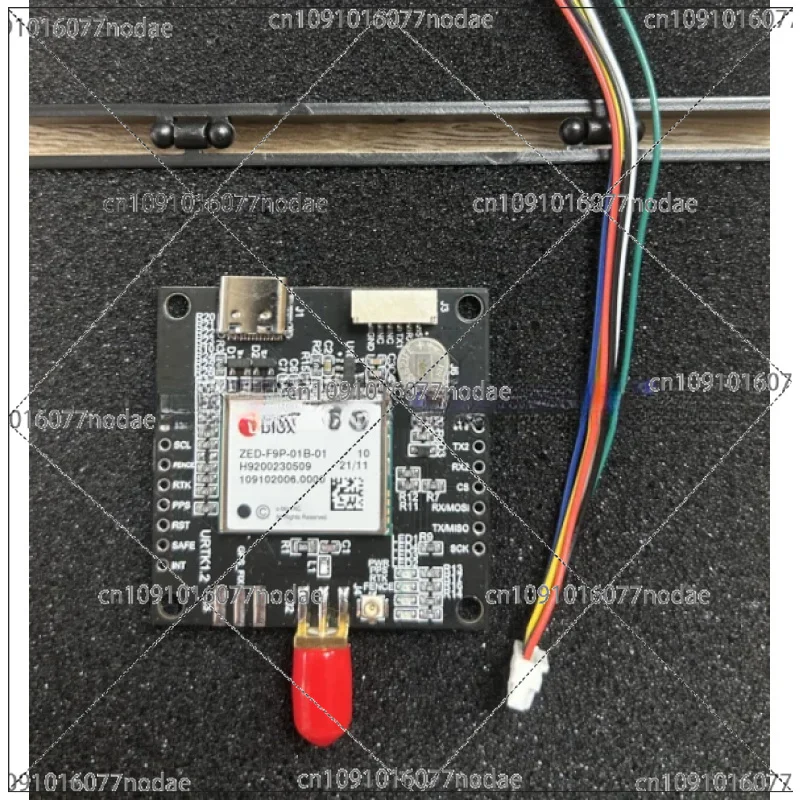 ZED-F9P-01B-01 Отличная плата GNSS работает последовательный I2C ESP32 с управлением и SPI UM980