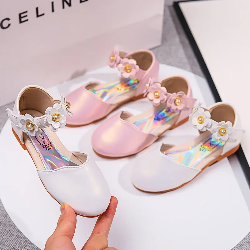 

Princess Applique Beautiful Sweet Covered Toes Sandals for Prom Performance 2022 Kids Fashion New Summer Japanese All-match Shoe