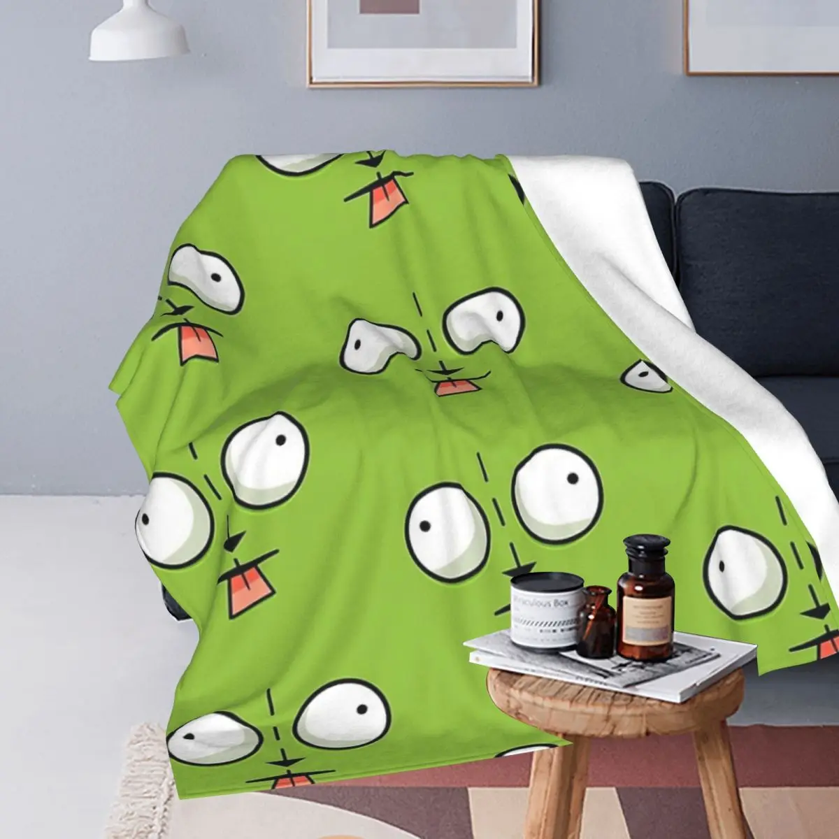 Фото Gir Face - Invader Zim мультяшное одеяло, фланелевые многофункциональные пледы для дивана, постельные принадлежности, офисные пледы, покрывало для путешествий №2