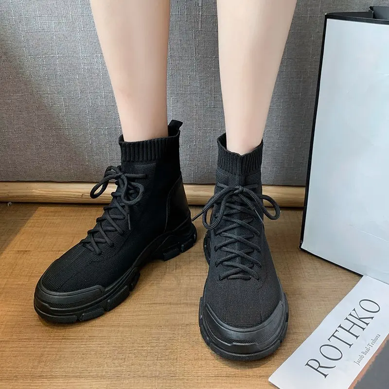 

Low-top Thick-soled Boots 2022 Spring And Autumn New Casual Women's Boots Mid-top Trend Fashion Thick-soled Women's Boots