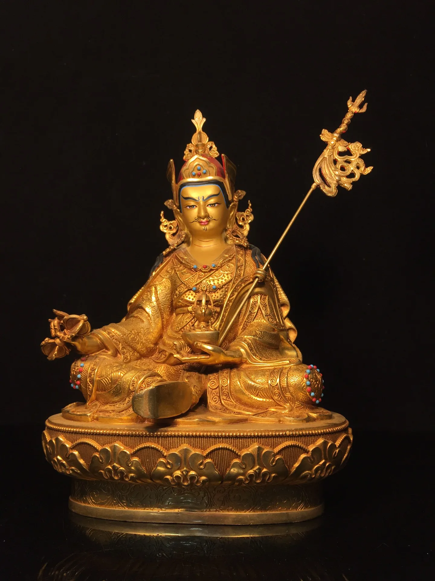 13-дюймовая коллекция тибетского храма старая бронза позолоченная окрашенная для