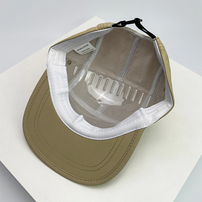 Бейсболка унисекс простая быстросохнущая бейсболка на плоской подошве дышащая