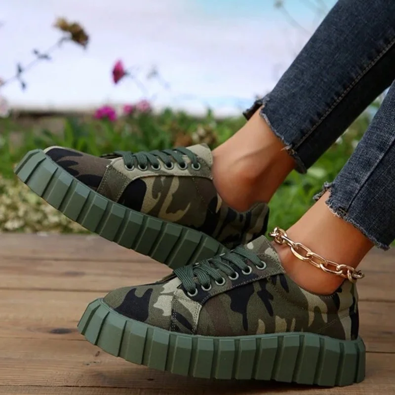 2023 Fashion Women Camo Pattern Lace-up Front Skate Shoes Spring Autumn Flat Sole Sewing Round Toe Non Slip Ladies Female shoes