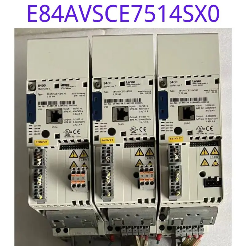 

Used frequency converter E84AVSCE7514SX0 0.75KW 380V functional test intact