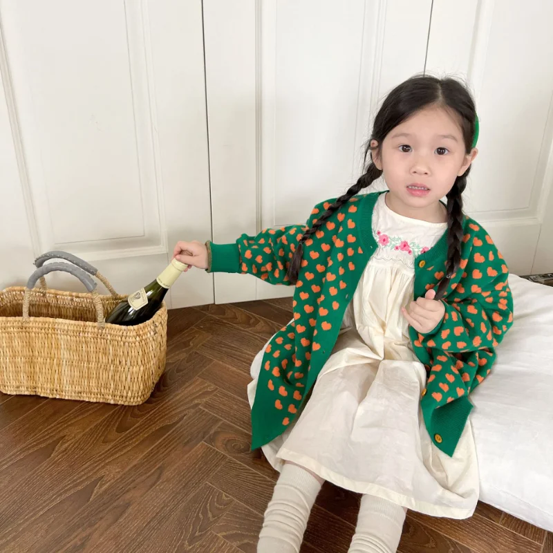 

Autumn Girls Sweater Girls Fashion Heart Printed Cardigan Knitted Coat 2023 Spring New Kids Sweater Toddler Girl Cardigan