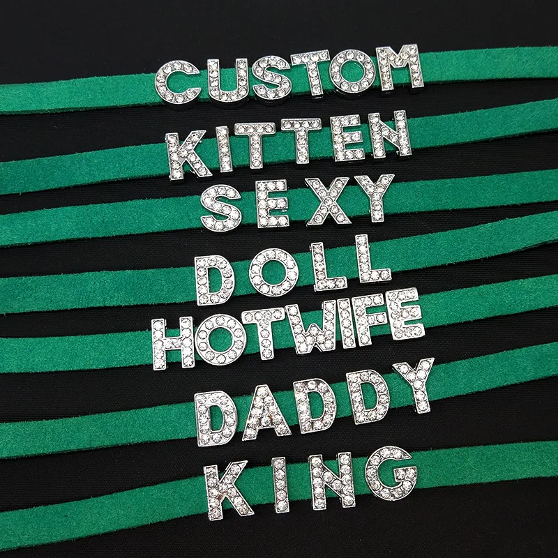 

Green Leather Choker Collar Personalized Necklaces for Women Girls DIY Rhinestone Letter Custom Name Necklace Party Jewelry Gift
