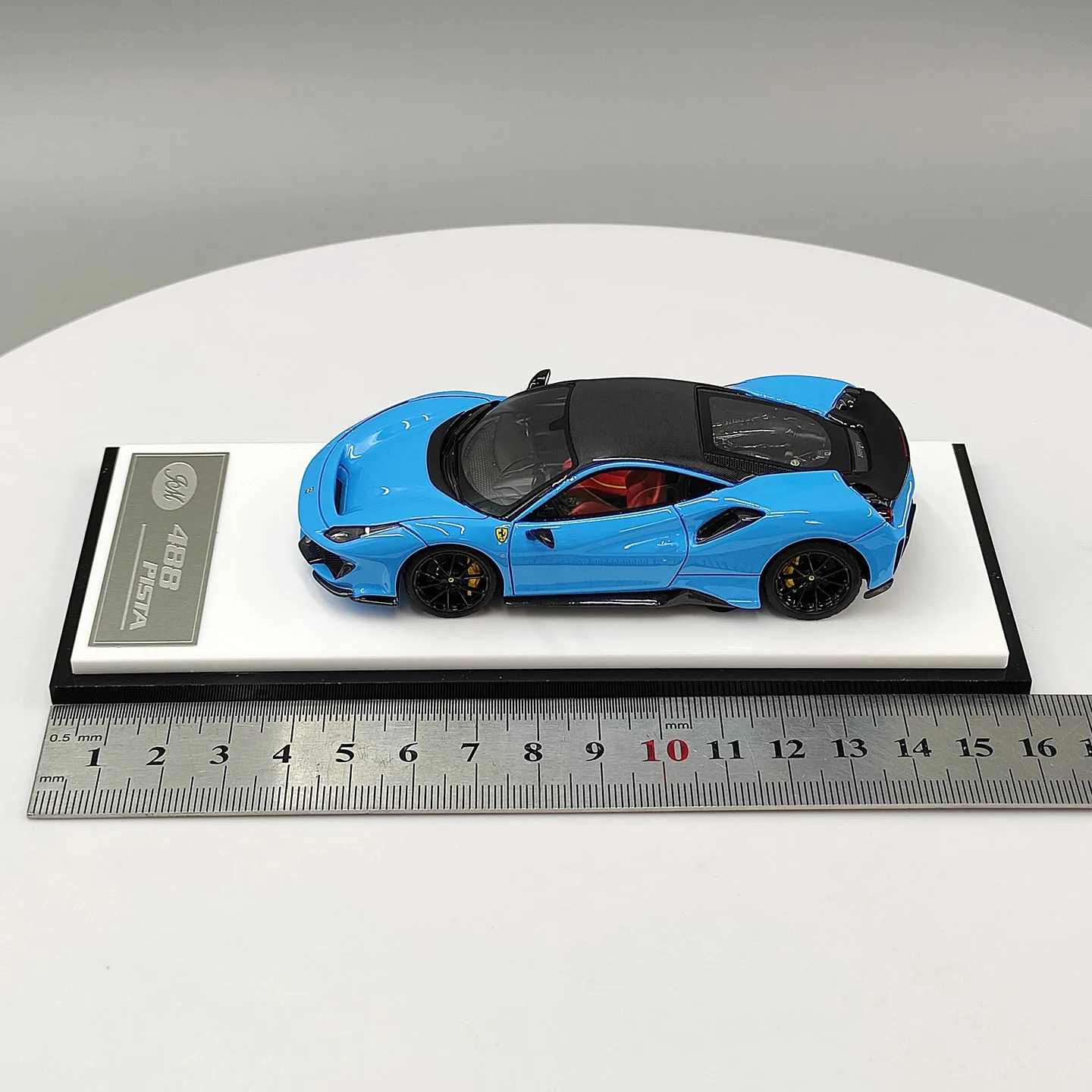 Модель автомобиля JCM 1:43, синий суперкар Ferrari 488 из смолы, классические игрушечные машины, ностальгия, подарки для взрослых, сувенир, статичная модель для демонстрации. (art.: 3920dccd0b42e) - 3920dccd0b42e