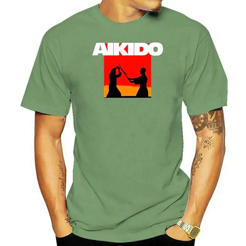 

Футболка силуэта Aikido